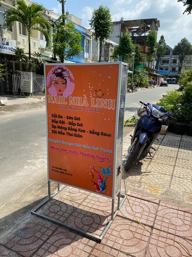 bảng hiệu hộp đèn