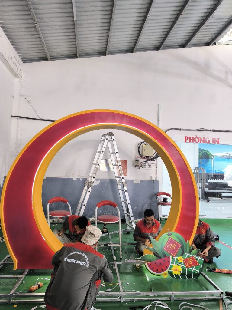 Biểu cảnh chào xuân